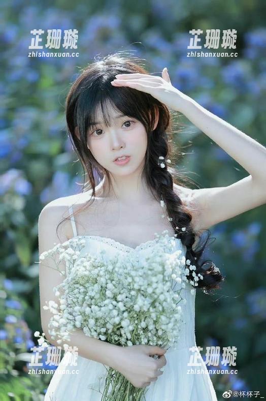 瑜瑾u 微密圈 - 感受瑜瑾u的护士之美:独特美图与写真精彩纷呈
