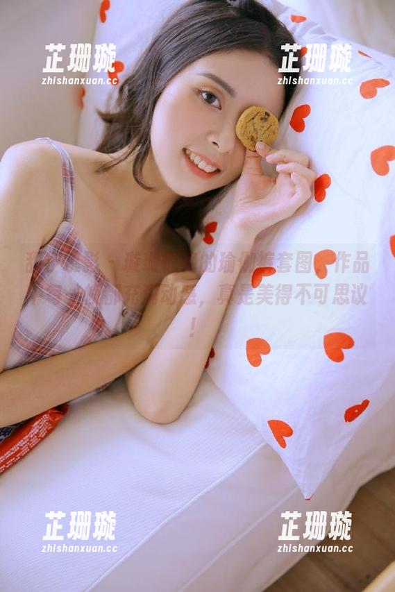 甜予摄影 - 璇璇惊艳的瑜伽裤套图，作品中每一帧都充满动感，真是美得不可思议！