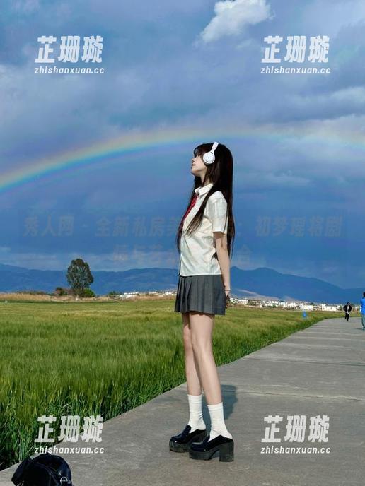 秀人网-初梦瑶 秀人网 - 全新私房美图欣赏:初梦瑶将剧情与艺术完美结合