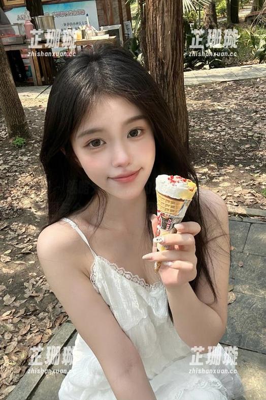 秀人网 - 领略大美媚京豹纹之美，丰富的原图与合集让你欣赏到多样风格！
