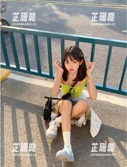 秀人网-安琪Yee 秀人网 - 最新安琪Yee校服写真图包,捕捉镜头下的每一个青春瞬间