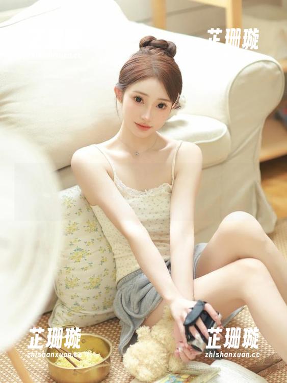 秀人网 - 镂空主题的私房图片，小蛮妖_honey带你领略不同的性感艺术