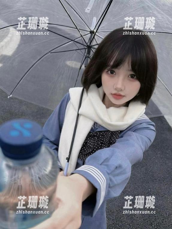 秀人网-朱可儿Flora 秀人网 - 朱可儿Flora女王的作品分享:一场视觉盛宴的写真之旅