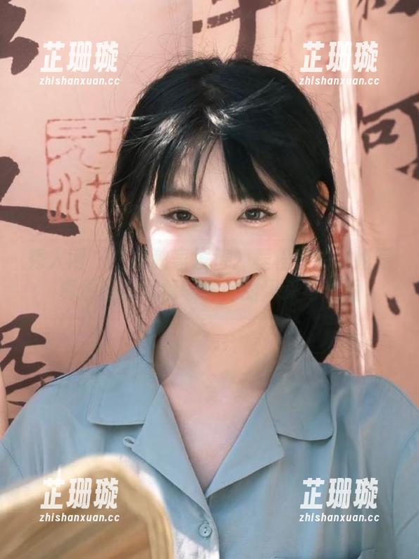秀人网-程程程 秀人网 - 在线独家发售:程程程的御姐写真原图,尽情领略她的风采与气质
