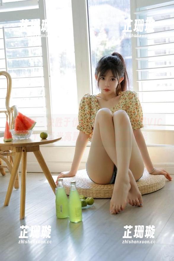 秀人网-陈雅漫VICKY 秀人网 - 决胜于优雅与性感,陈雅漫VICKY无圣光高跟鞋图包的无限可能