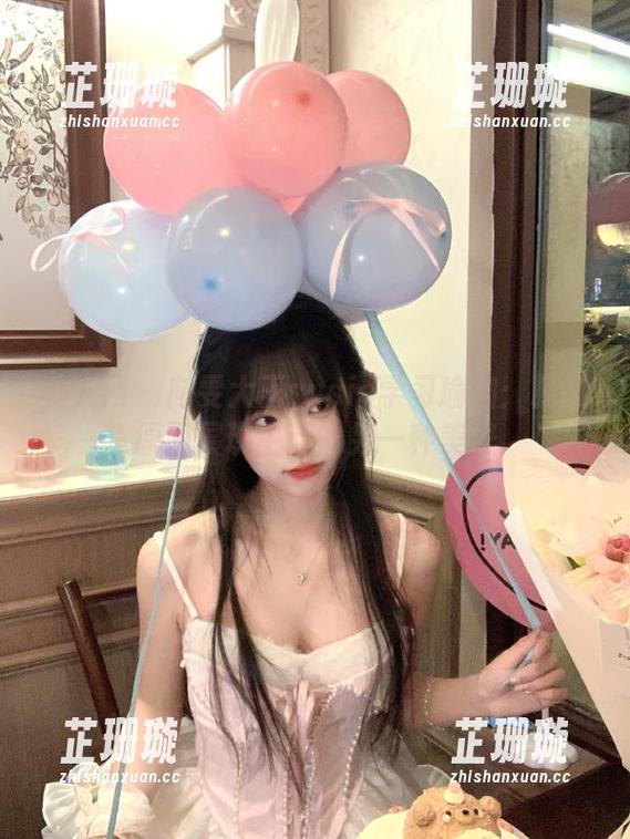 秀人网 - 向雯大王susie学习瑜伽：精选原图展现生活的另一种美好