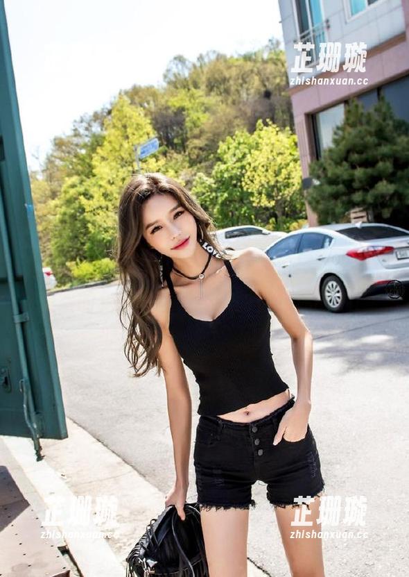 秀人网 - 不花钱也能欣赏，顾楚楚Maily姐姐的免费写真，用美丽征服你的心！