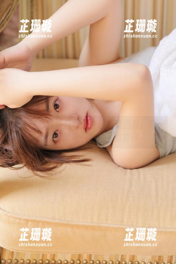 秀人网-黄歆苑 秀人网 - 黄歆苑和服主题写真图包:每一张都诉说着一个动人的故事