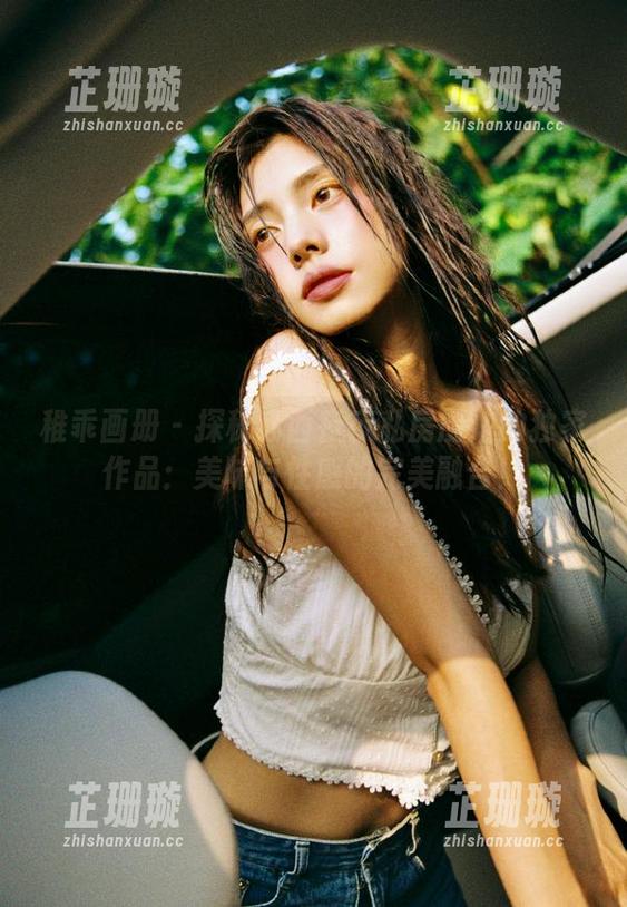 稚乖画册 - 探秘赤西夜夜私房厨娘的独家作品：美味与性感的完美融合！