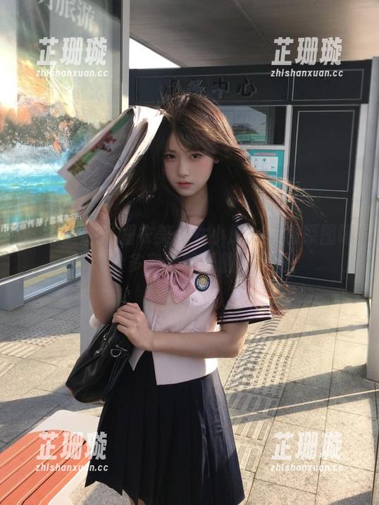 紧急企划-小恩 紧急企划 - 睡衣美少女小恩:鲜嫩原图曝光,众多高清壁纸随便下载!