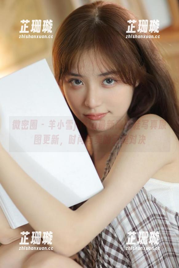 微密圈 - 羊小雪juvia最新高跟鞋写真原图更新，时尚与美的完美对决