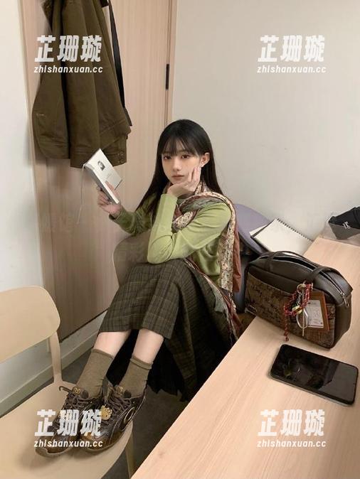 美媛馆 - 徐子琦泳衣写真福利独家，汇聚精彩图片尽在其中