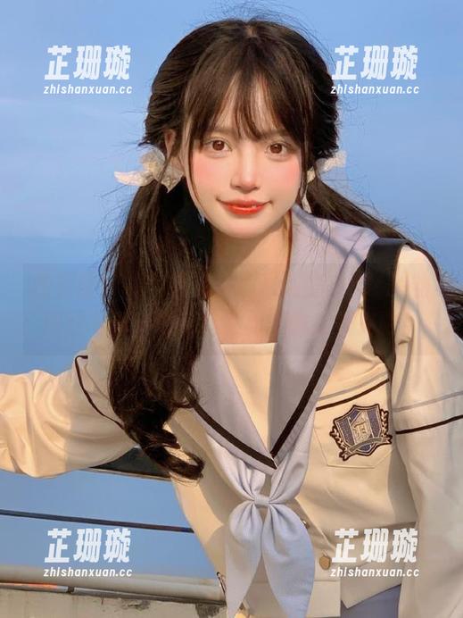 微密圈 - 福利满满，探寻脸红Dearie的肉丝写真，感受摄影与美的完美交融！