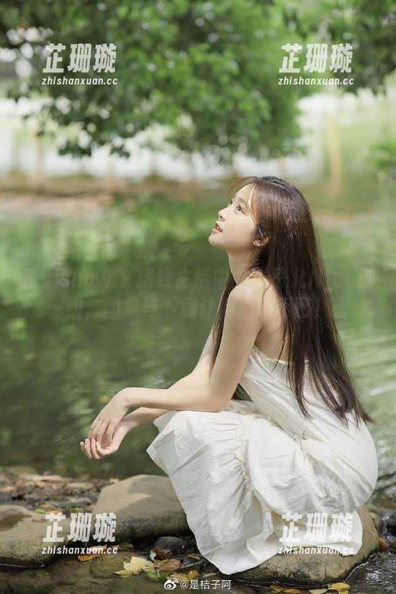 花漾show - 精致生活中的张思允Nice御姐，图集与下载让你心动不已！