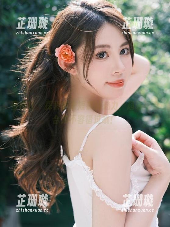 蜜桃社-结衣 蜜桃社 - 探索结衣短裤的魅力,超萌写真合集不容错过哦!