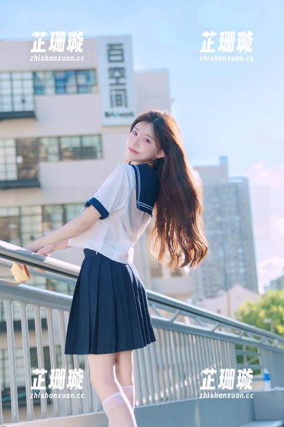 蜜桃社 - 探索“铃木妹妹”的魅力瞬间：原图与精美图集分享