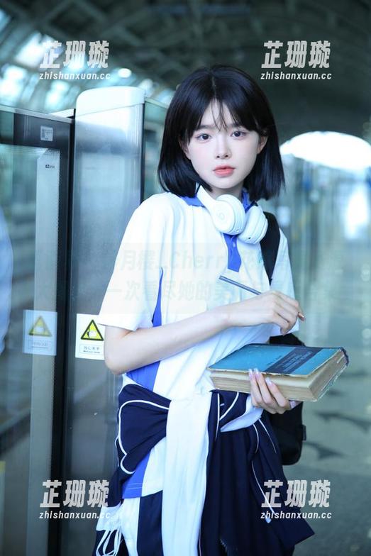 语画界-绯月樱_Cherry 语画界 - 绯月樱_Cherry花嫁写真资源大揭秘:一次看尽她的美丽与灵感合集