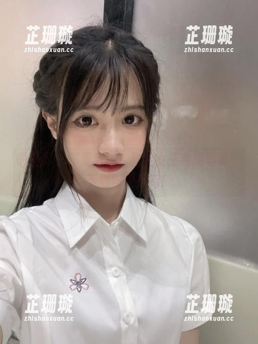 语画界 - 不要错过！雅雯女王高清写真，下载即是拥有！