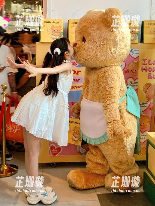 微密圈 - 不要错过！迷人的五姨太最新作品小年福利原图全揭晓