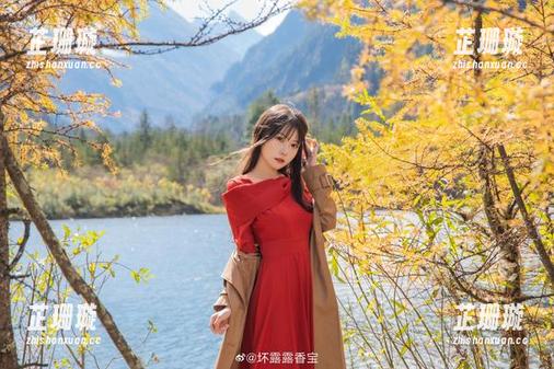 香草喵露露带你领略油亮美图，快来免费获取，感受可爱的魔力吧！