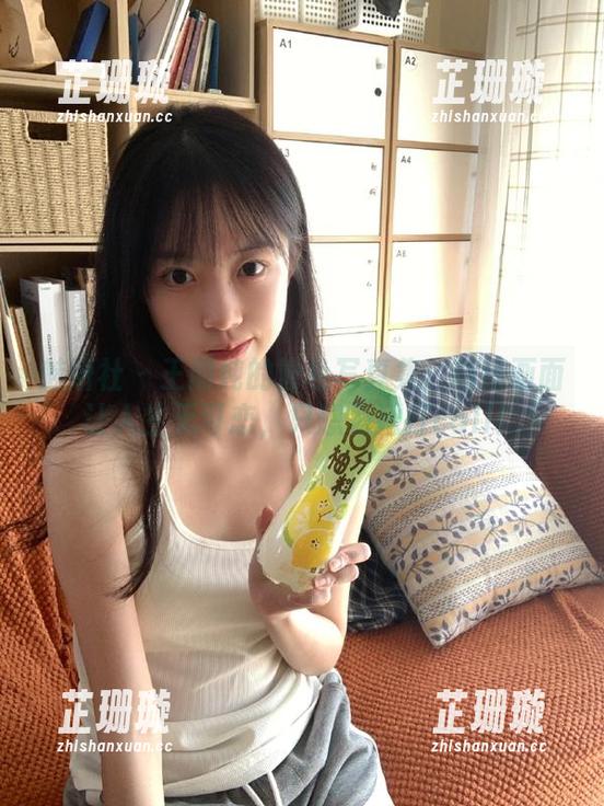 魅妍社 - 王雨纯的粉色写真集：高清画面让人生无可恋，只想为她打call！