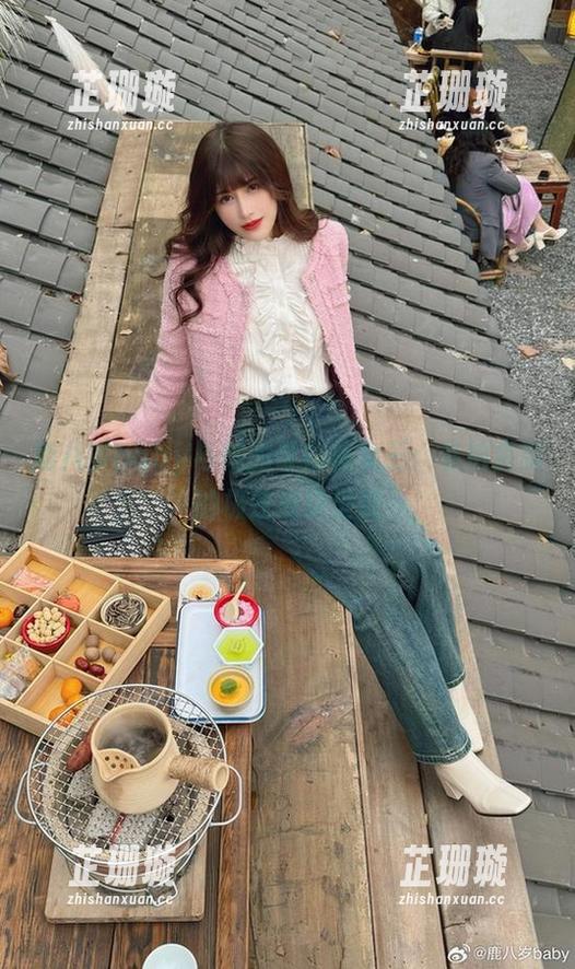 鹿八岁baby与她的哥布林女王：私拍资源的极致视觉呈现