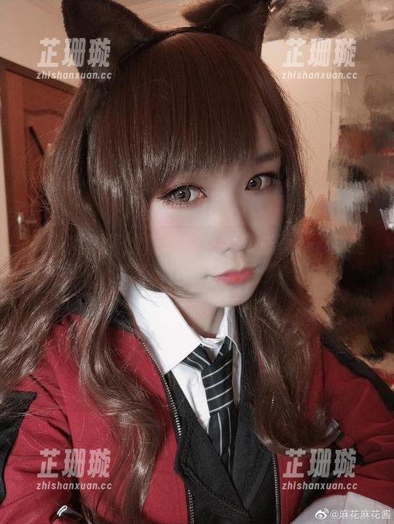 麻花麻花酱的魔法少女梦想成真：柊舞缇娜写真图册精彩合集